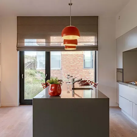 Huswell - Cozy With Garden * Ostende